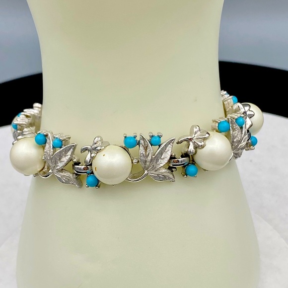 BEAUTIFUL! Sarah Coventry Vintage Art Deco Bracelet - Picture 4 of 7